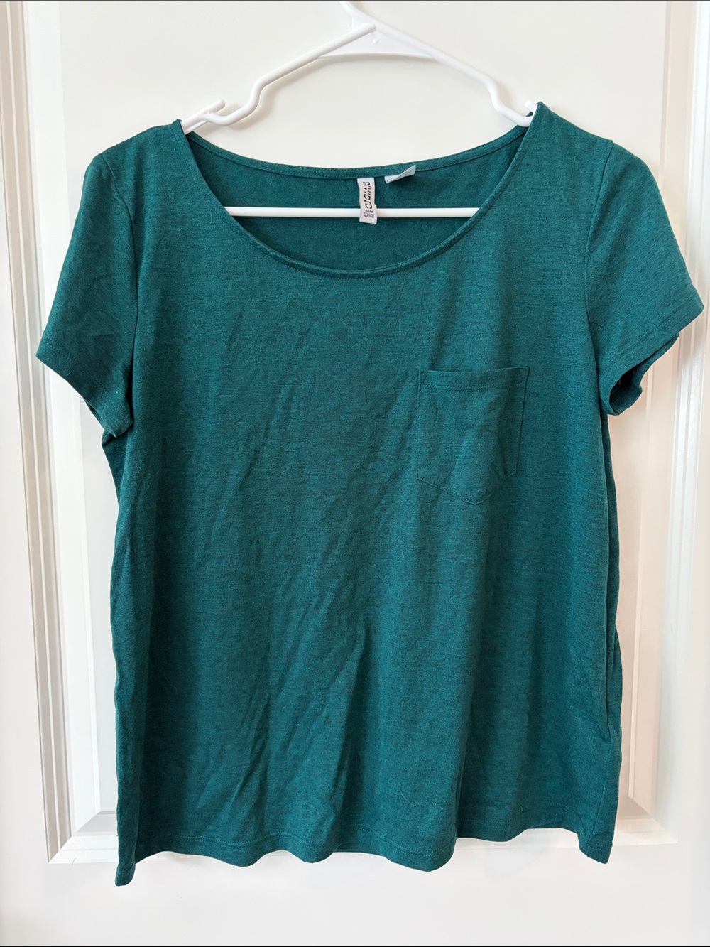 H&M Teal Short Sleeve Scoop Neck Pocket Tee